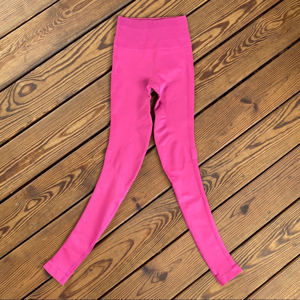 Lululemon Zone In Tight Raspberry 2 Xs - image 2